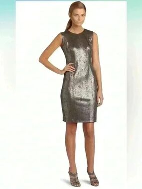 Calvin Klein Dress Size 4P Silver Metallic Shake‎ Skin Sleeveless Classic